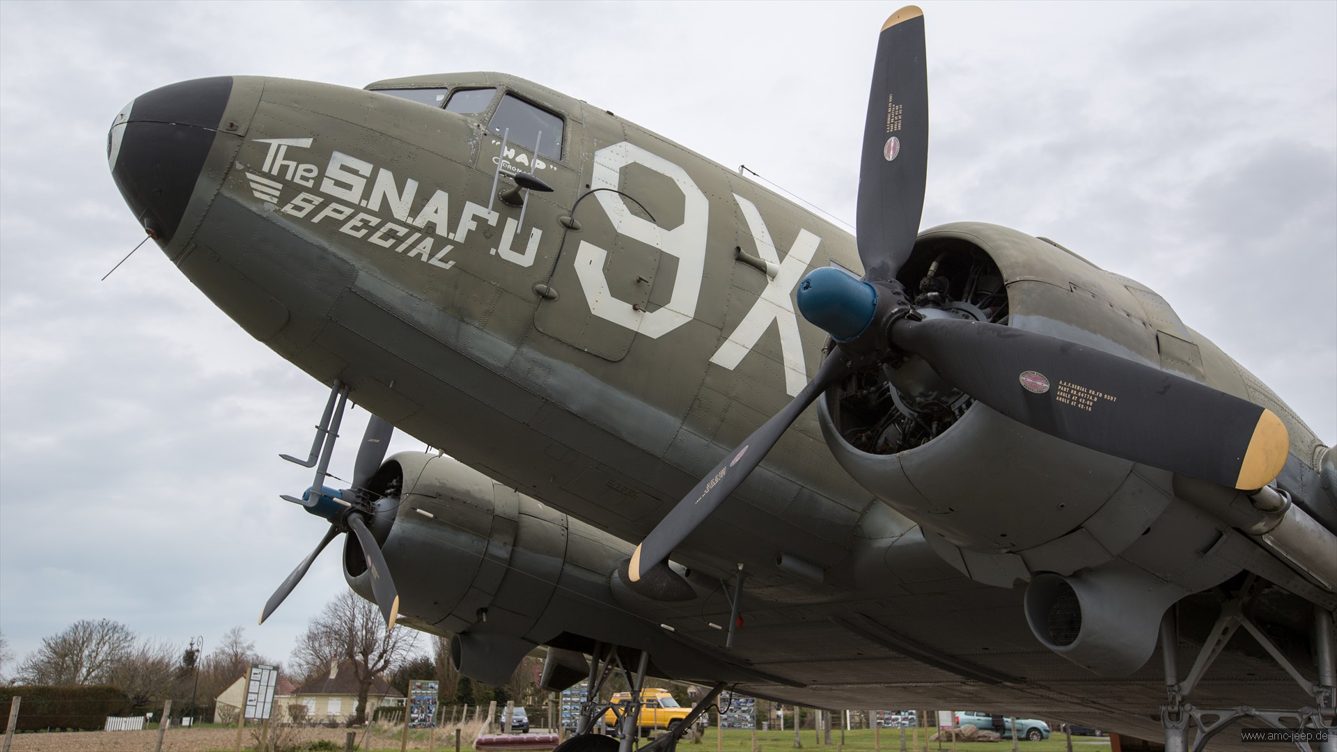 The S.N.A.F.U. Special  * Douglas C-47  in Merville